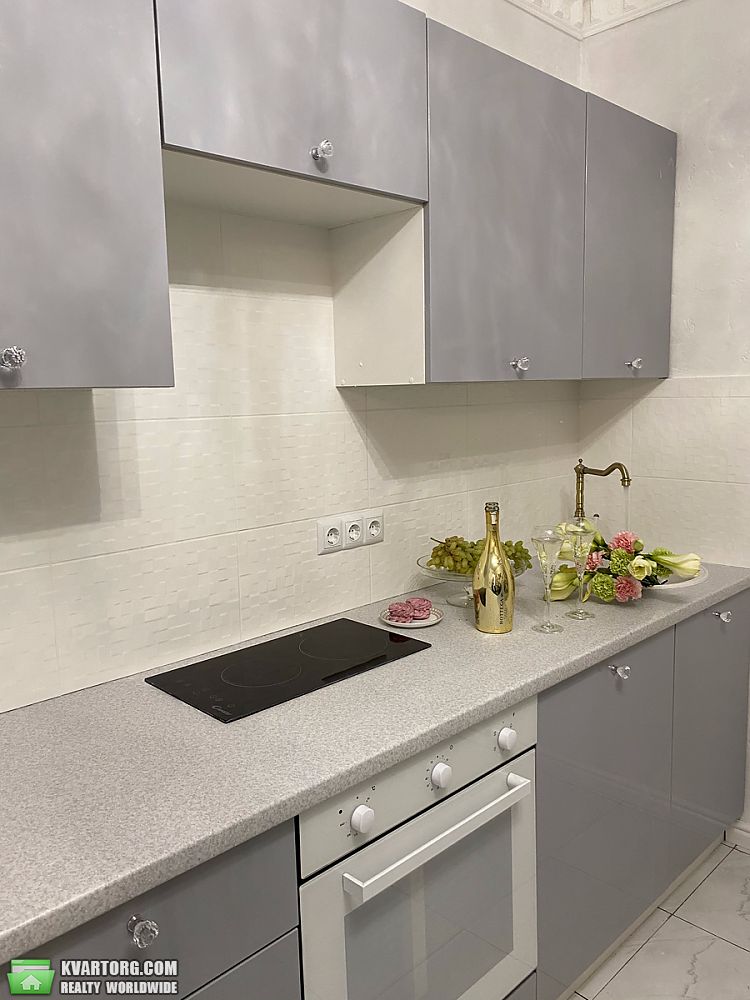 Sell 1-room apartment. Киев, Волынская — photo 5