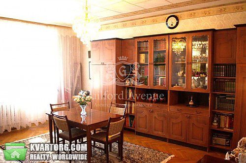 Sell 3-room apartment. Киев,  Предславинская — photo 1