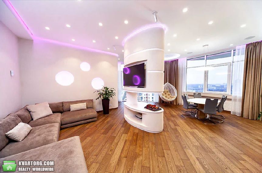 Sell 4-room apartment. Киев,  Ломоносова — photo 1