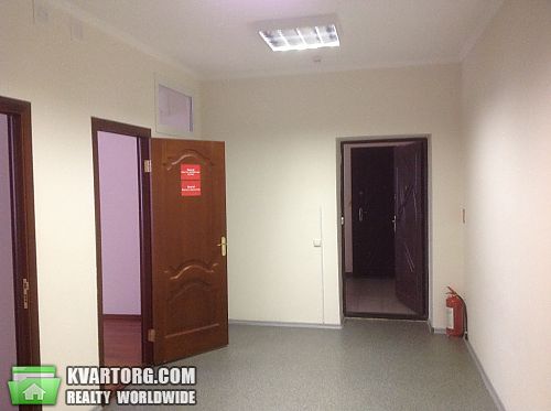 Rent out office. Киев, Площадь Льва Толстого — photo 6