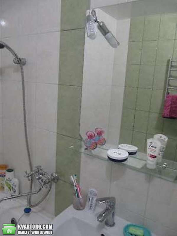 Sell 2-room apartment. Киев,  Краснова — photo 8