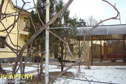 Rent out house. Киев,  Лесозащитная — photo 2