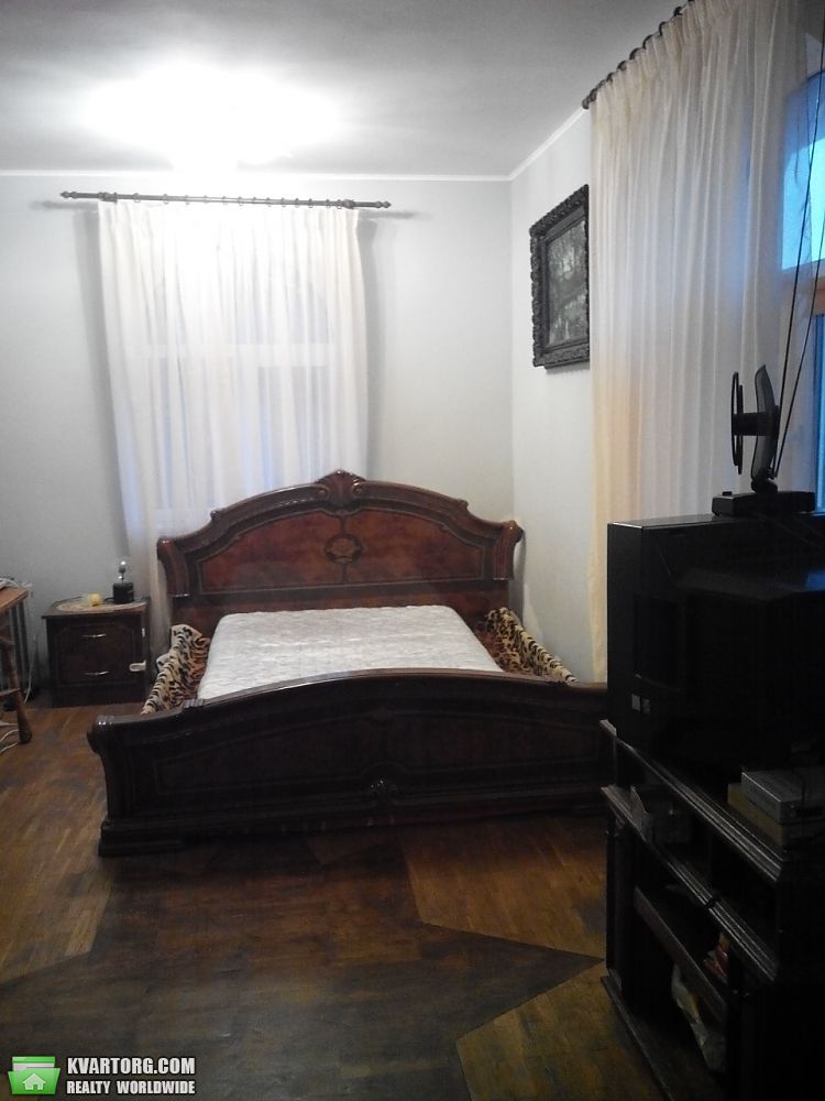 Rent out house. Киев, Садовая — photo 5