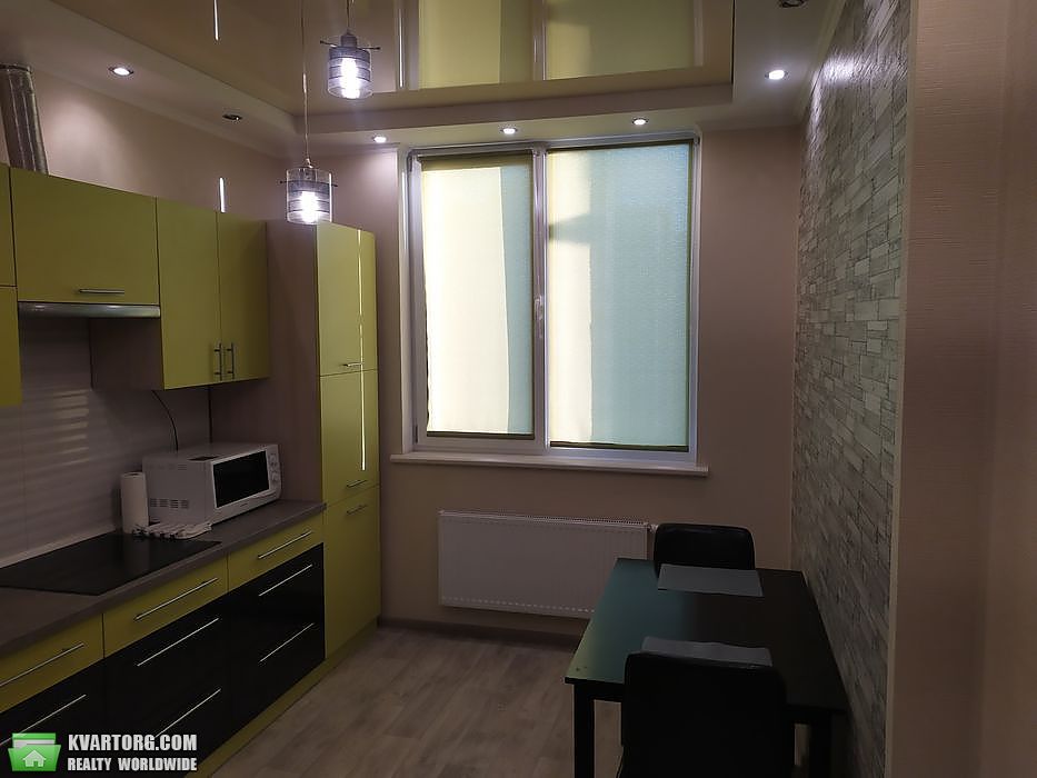 Sell 1-room apartment. Киев,  Ломоносова — photo 1