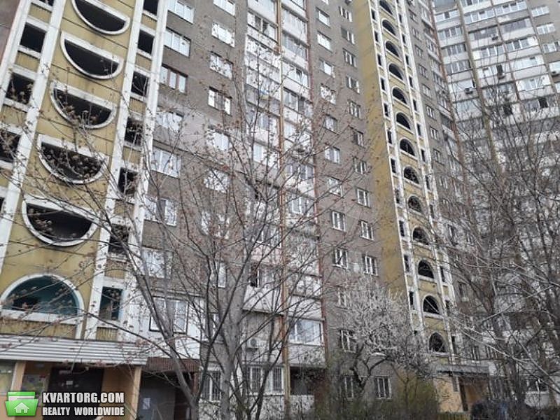 Sell 3-room apartment. Киев,  Маяковского — photo 1