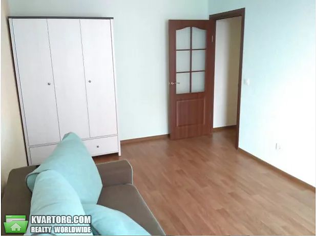 Rent out 2-room apartment. Киев, русовой — photo 1
