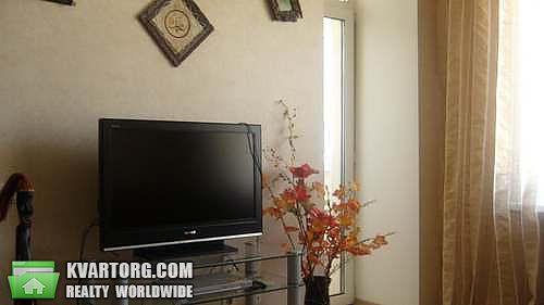 Rent out 1-room apartment. Киев, Героев Сталинграда пр — photo 2