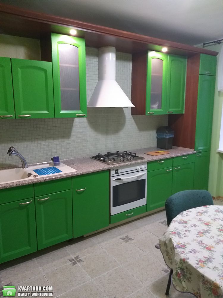 Rent out 3-room apartment. Одесса, Балковская — photo 1