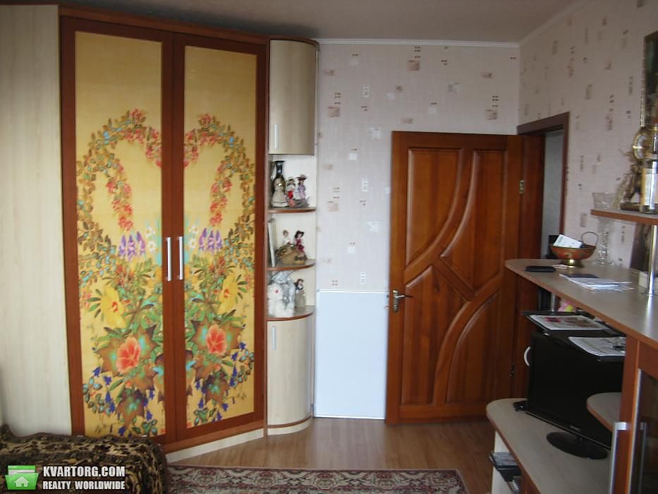 Sell 3-room apartment. Киев,  Глушкова пр — photo 1