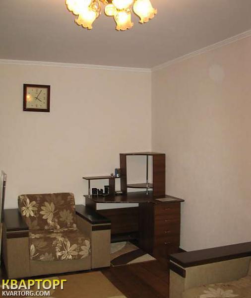 Sell 2-room apartment. Киев,  Хорольская — photo 1