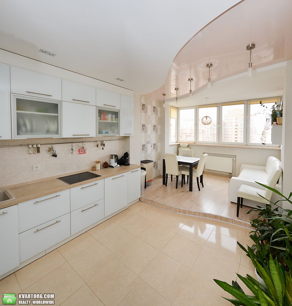 Rent out 2-room apartment. Киев, Голосеевская — photo 5