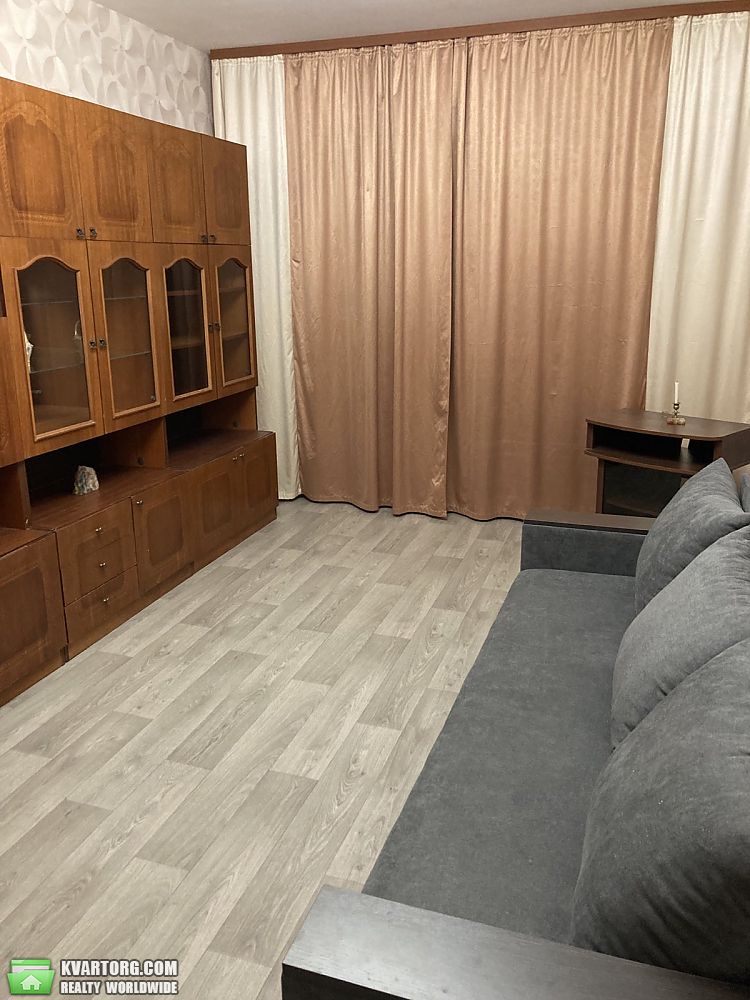 Rent out 1-room apartment. Киев, Драгоманова — photo 3