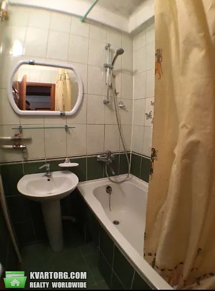 Rent out 2-room apartment. Киев,  Васильковская — photo 4