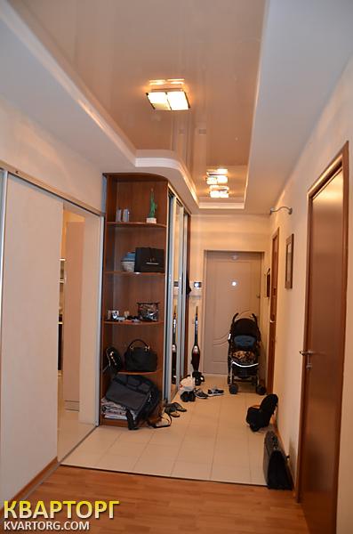 Sell 3-room apartment. Киев,  Амосова — photo 5