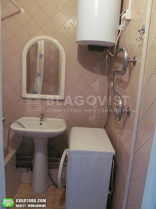 Rent out 2-room apartment. Киев,  Большая Васильковская — photo 6