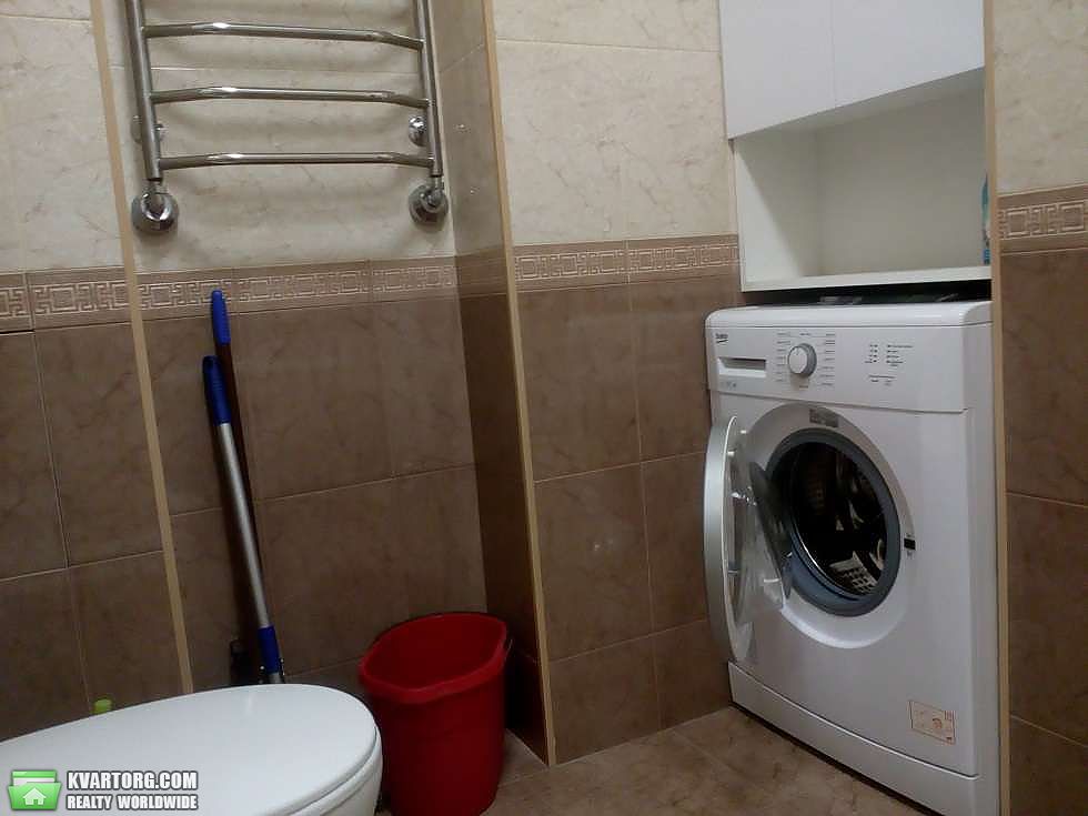 Rent out 1-room apartment. Киев, Регенераторная — photo 8
