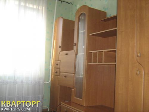 Rent out 2-room apartment. Киев,  Приречная — photo 1
