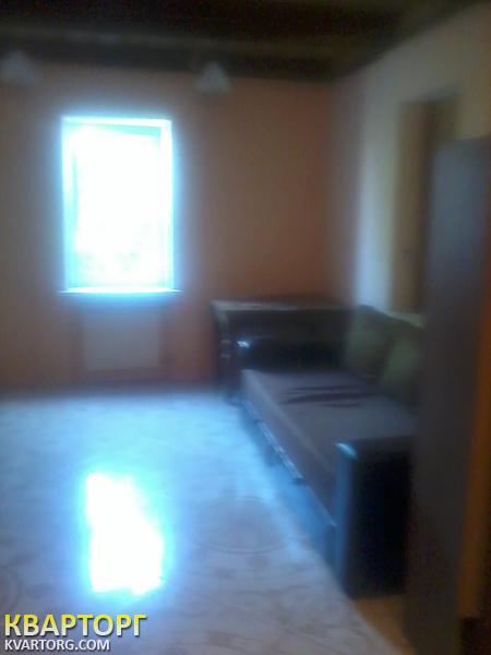 Rent out house. Киев,  Уральская — photo 1