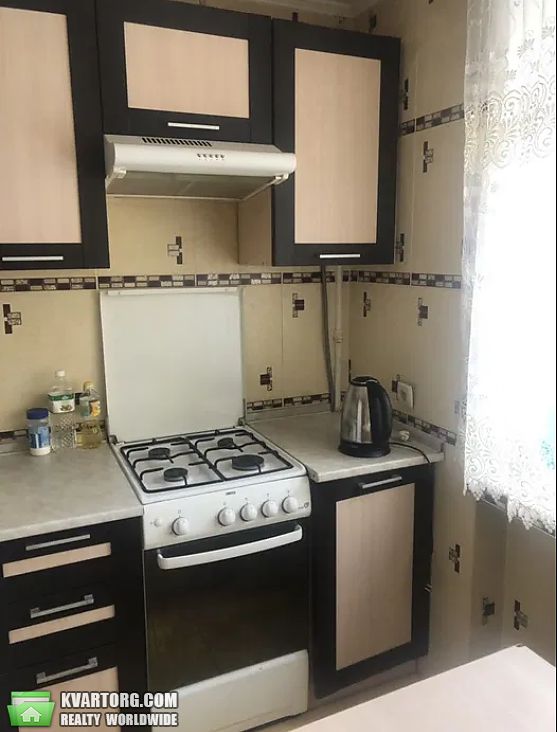 Rent out 2-room apartment. Киев,  Златоустовская — photo 1