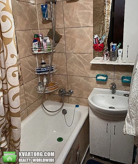 Sell 2-room apartment. Киев,  Автозаводская — photo 4