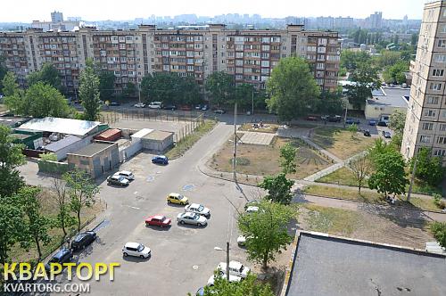 Rent out 1-room apartment. Киев, Зои Гайдай — photo 10