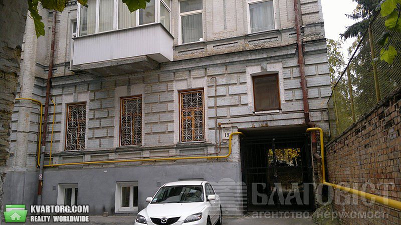 Sell 2-room apartment. Киев,  Тарасовская — photo 2