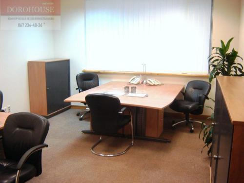 Rent out office. Киев, Шелковичная 42-44 — photo 1