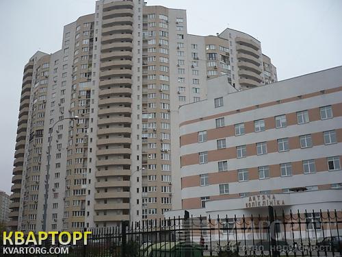 Sell 3-room apartment. Киев,  Урловская — photo 1