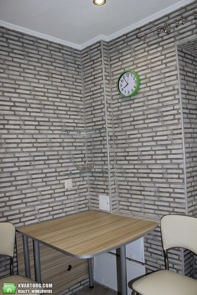 Rent out 2-room apartment. Киев,  Добрый путь — photo 2
