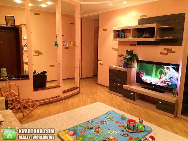 Sell 3-room apartment. Днепропетровск,  Уральская ул. — photo 1