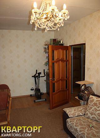 Sell 2-room apartment. Киев,  Гарматная — photo 1