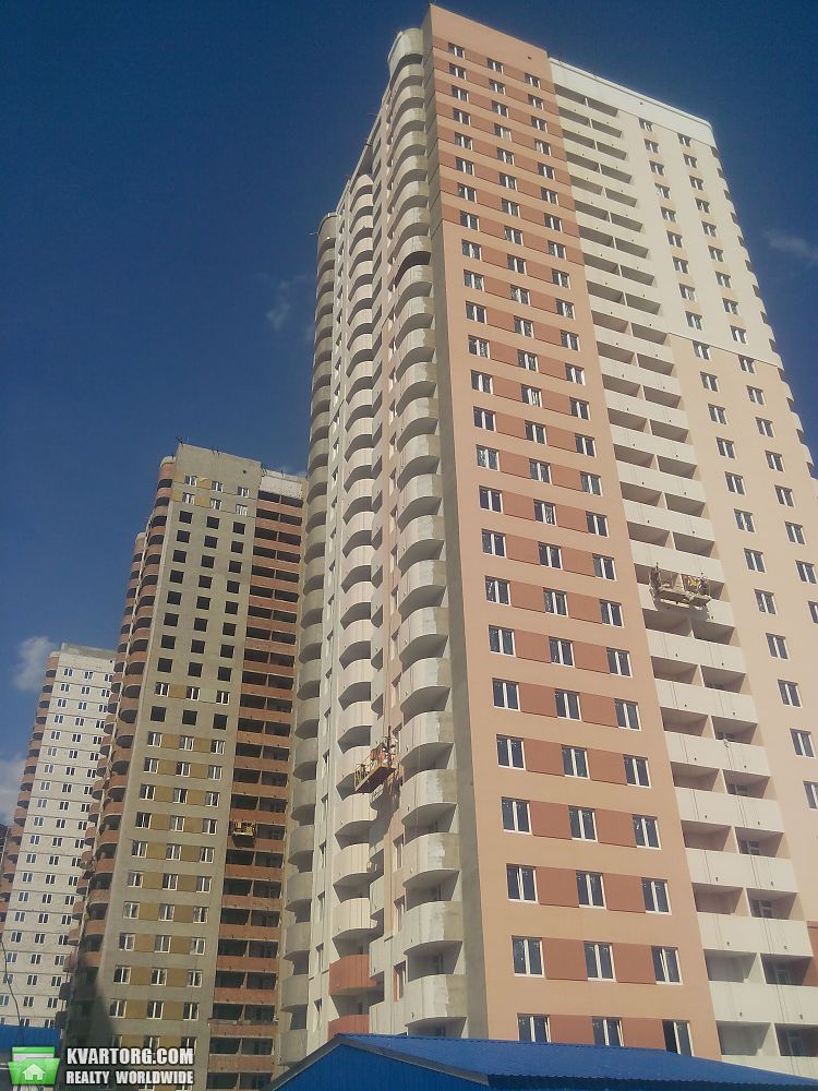 Sell 2-room apartment. Киев,  Крушельницкой — photo 1