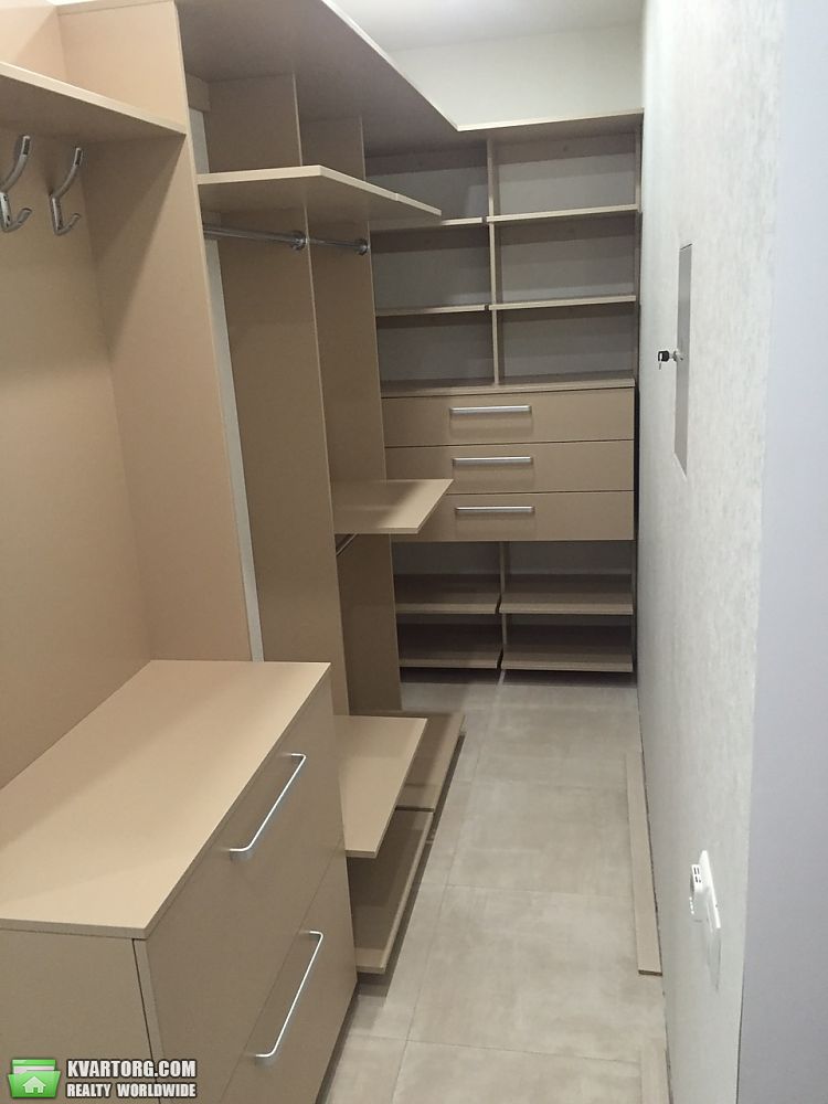 Sell 1-room apartment. Киев,  Комбинатная — photo 2