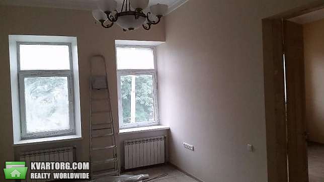 Rent out 2-room apartment. Днепропетровск, пл. Октябрьская — photo 1