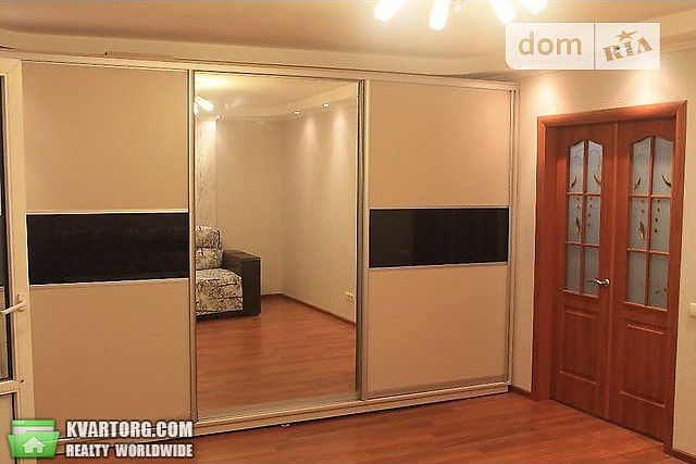 Rent out 1-room apartment. Киев,  Жуковского — photo 2