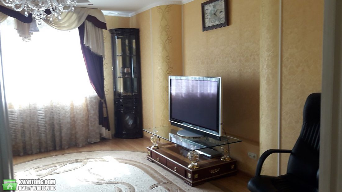 Rent out 2-room apartment. Киев, Мишуги — photo 7
