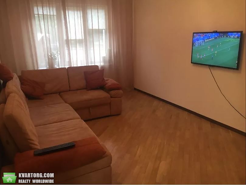 Sell 4-room apartment. Киев,  Харьковское шоссе — photo 1