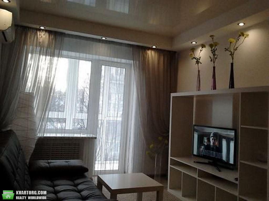 Rent out 2-room apartment. Киев,  Леси Украинки бул — photo 4