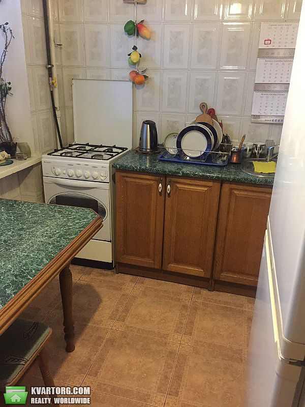 Rent out 2-room apartment. Киев,  Шелковичная — photo 4