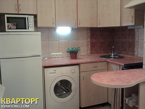 Rent out 3-room apartment. Киев,  Саратовская — photo 4