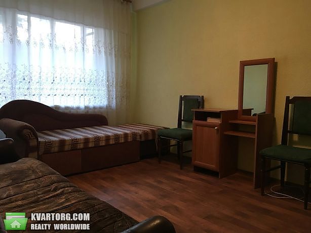Rent out 2-room apartment. Киев,  Перова бул — photo 2