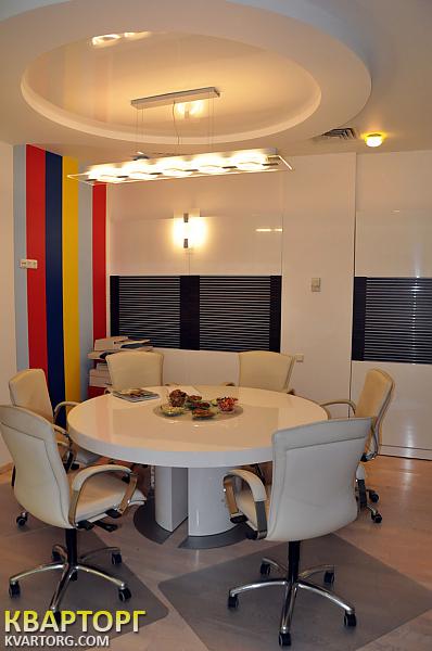 Rent out office. Киев,  Грушевского — photo 1