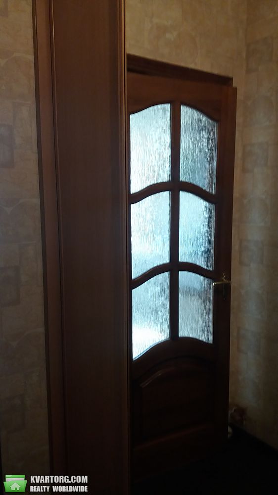 Rent out 1-room apartment. Киев,  Героев Днепра — photo 3