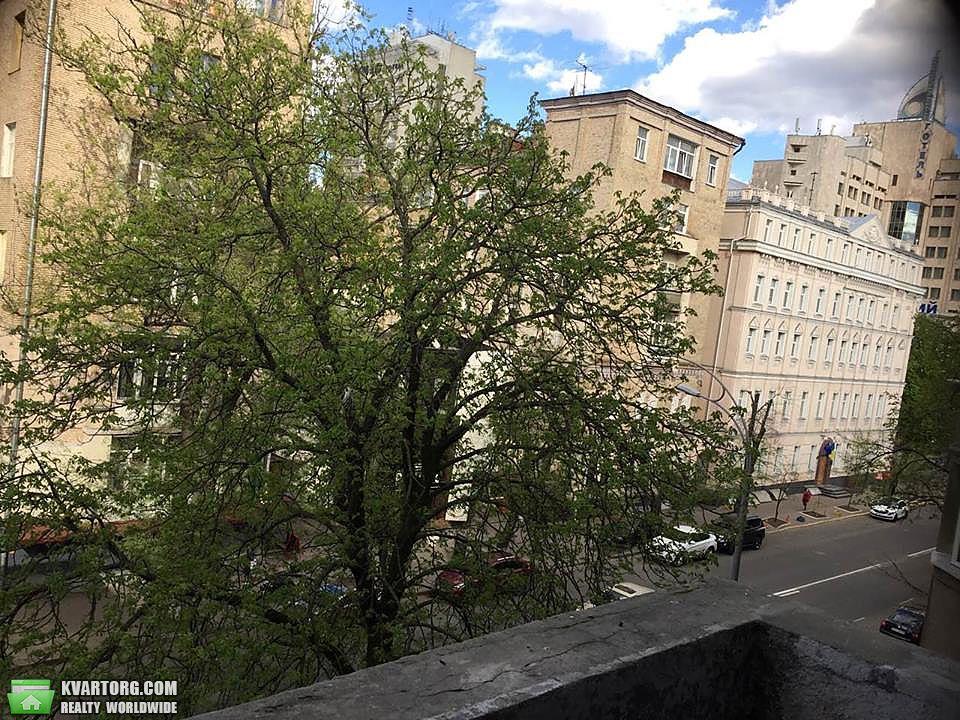 Rent out 1-room apartment. Киев,  Институтская — photo 8
