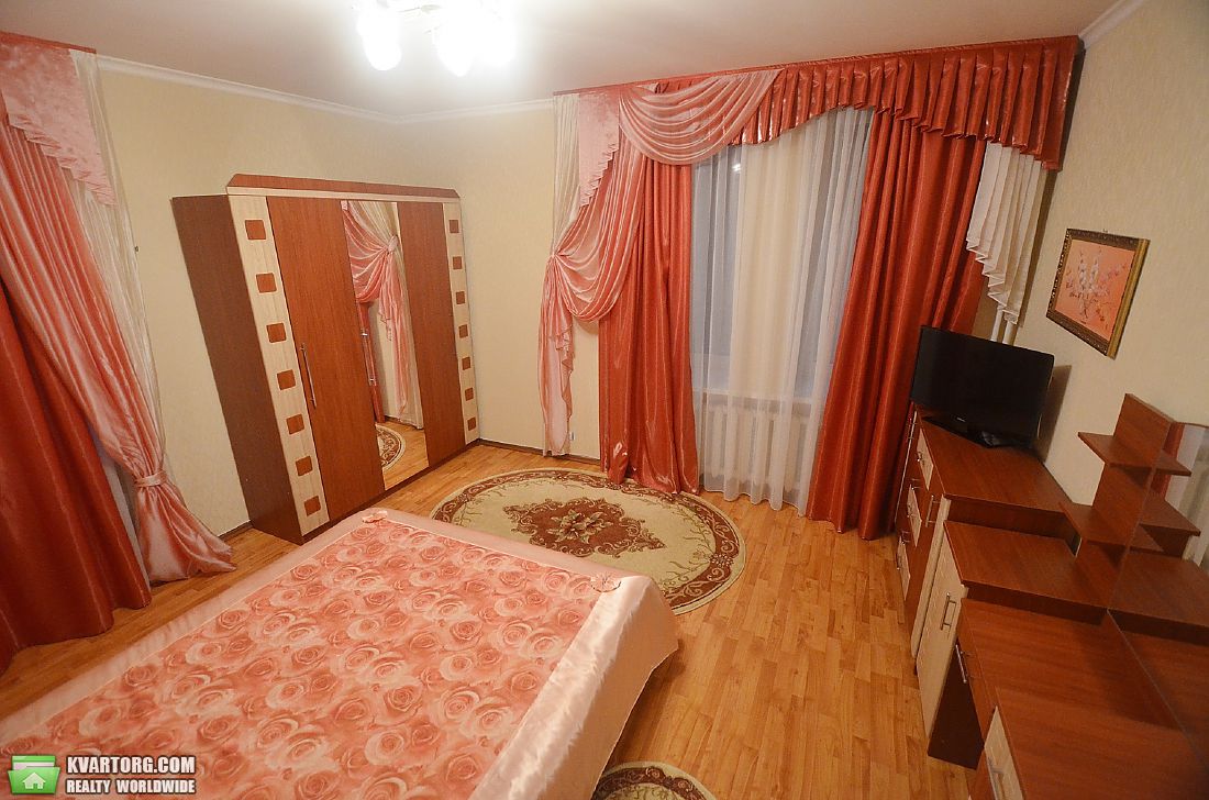 Rent out 2-room apartment. Николаев, Шнеерсона — photo 7