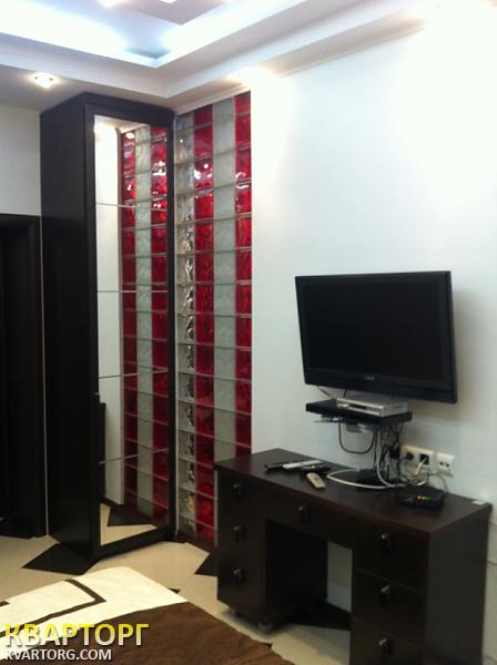 Rent out 2-room apartment. Одесса, Генуэзкая — photo 3