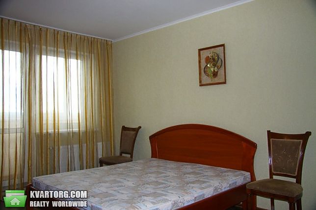Rent out 1-room apartment. Киев,  Героев Обороны — photo 6