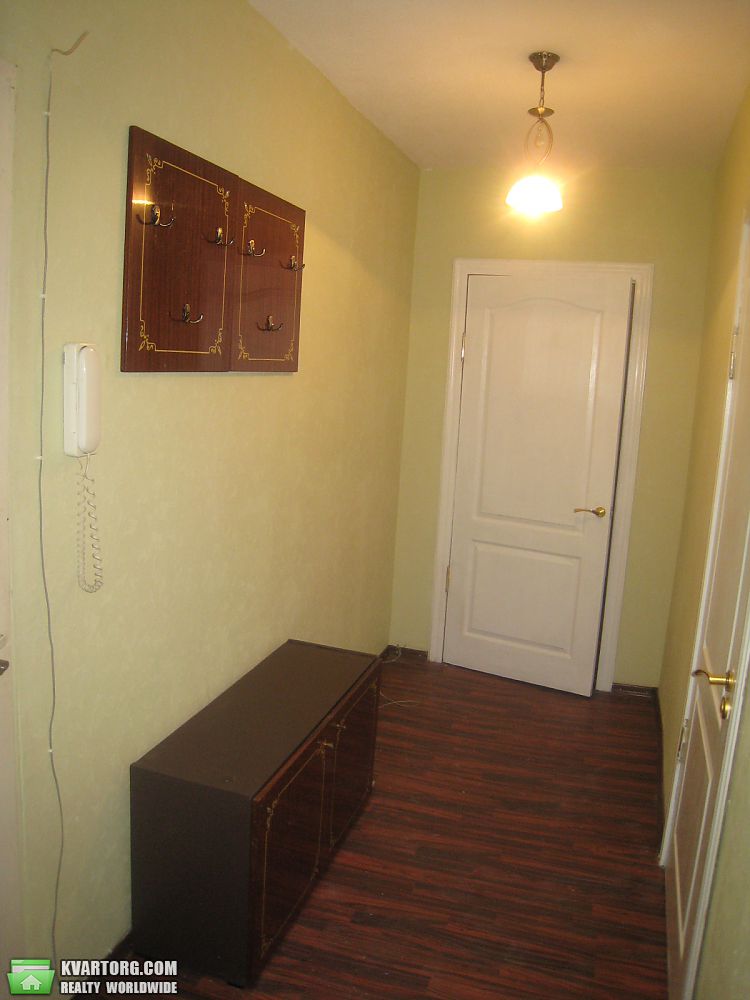 Rent out 2-room apartment. Киев, Братиславская — photo 9