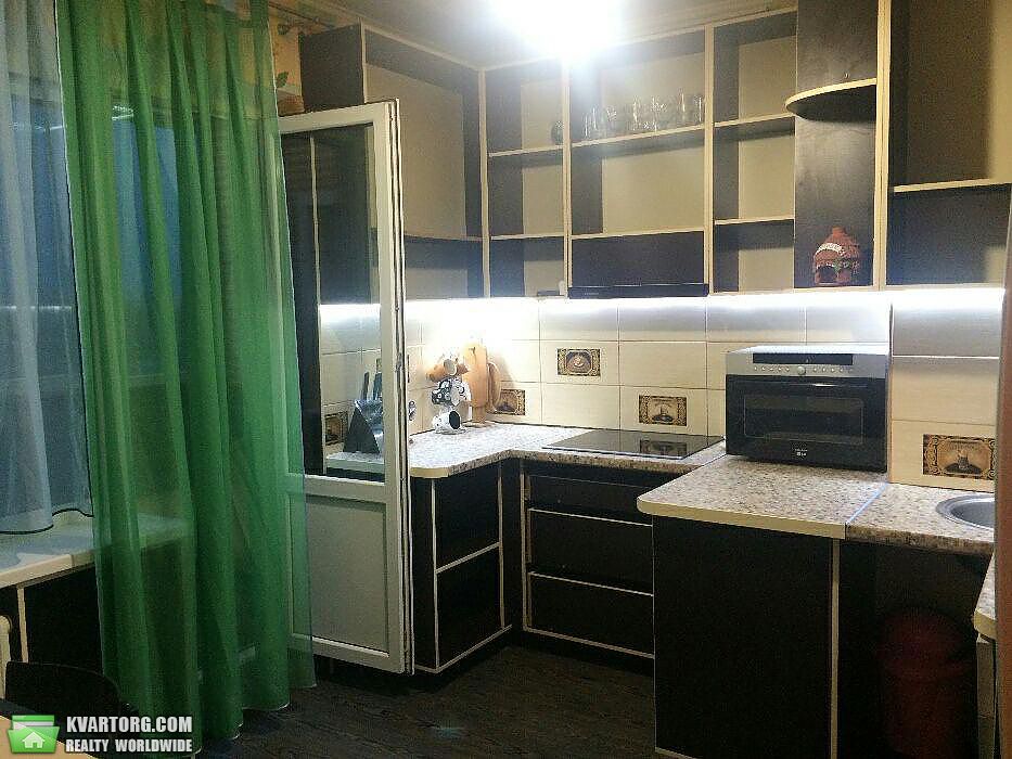 Rent out 1-room apartment. Киев,  Олевская — photo 7