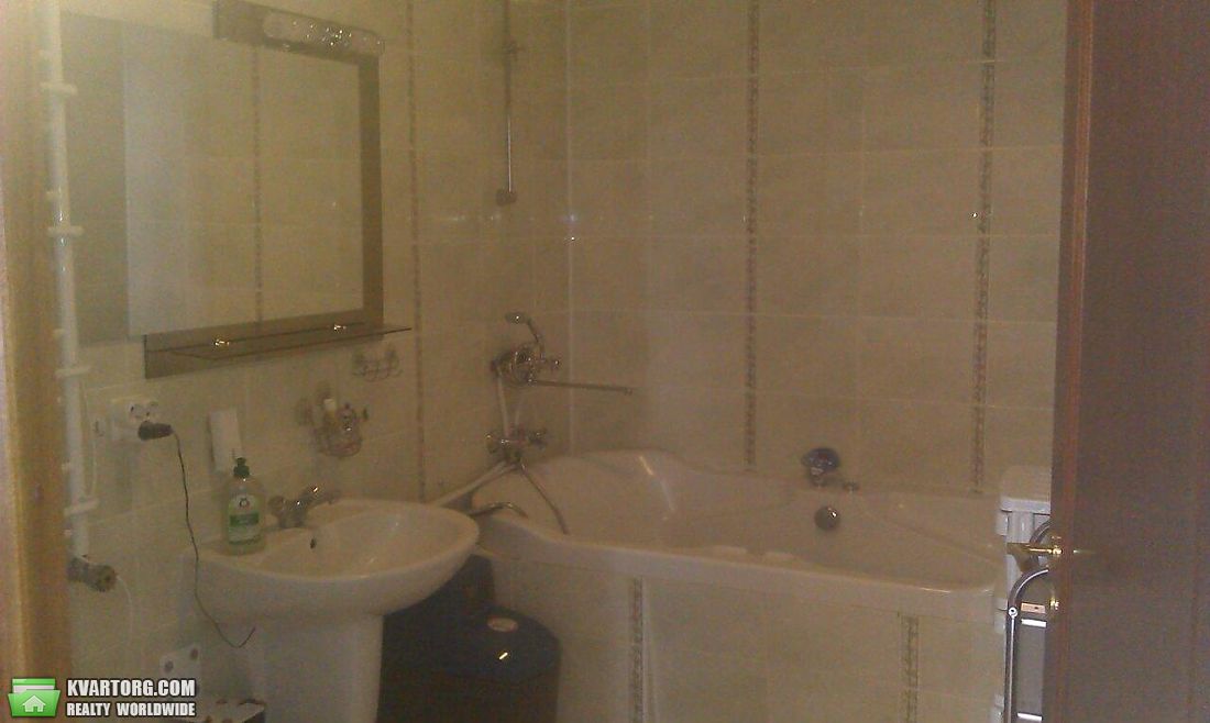 Rent out 3-room apartment. Киев,  Круглоуниверситетская — photo 10